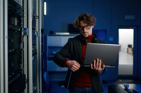 Sécurisez votre entreprise avec un dépannage informatique à Paris